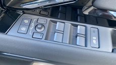 Land Rover Range Rover Evoque 1.5 P270e Dynamic SE 5dr Auto Hatchback